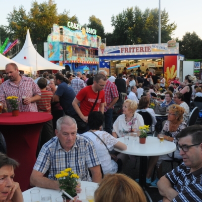 Kirmes in Kelmis Menschenmenge