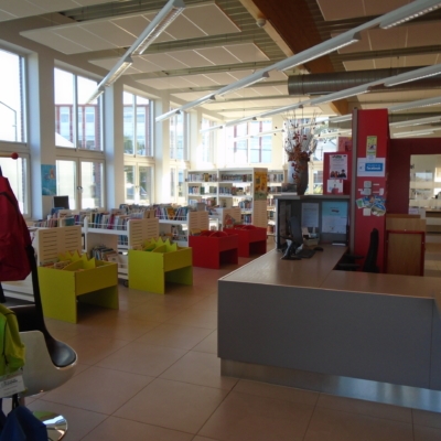 Bibliothek in Kelmis Innenansicht