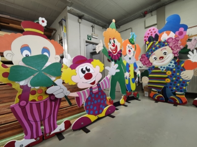 Carnaval : jolies constructions en bois à voir au chapiteau