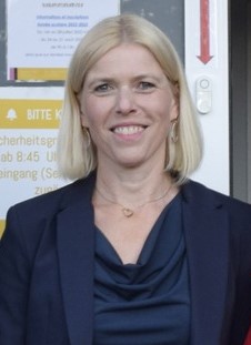 Anne-Catherine Kimmel als Direktorin der Gemeindeschule Kelmis bezeichnet