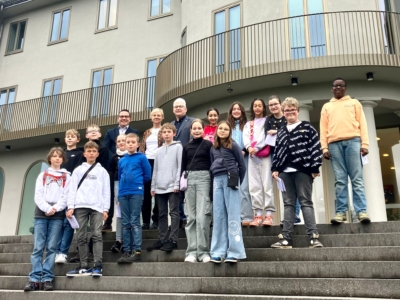 Le conseil communal des enfants en visite au parlement germanophone