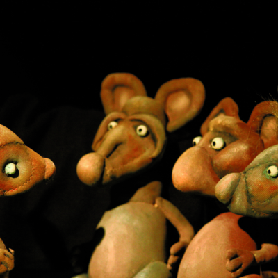 Kelmiser Puppenspiele präsentieren „Frederik”