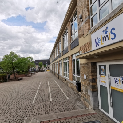 Bewerbungsaufruf bezüglich einer zeitweiligen Bezeichnung im Unterrichtswesen der Gemeinde Kelmis für das Schuljahr 2026 – 2027