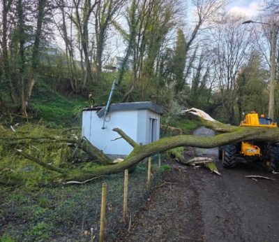 Unwetter beschädigt Pumpstation an den 3 Pijpe